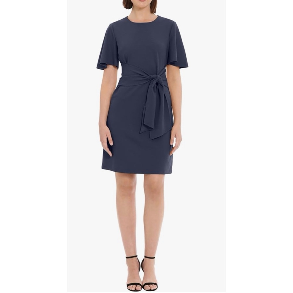 ❗️FINAL❗️ 🆕 Donna Morgan Tie Front Crepe Dress 🔴
